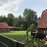 Twisterhof, Anna, Appartement Sustrum