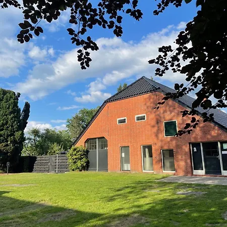 Twisterhof, Anna, Apartment *