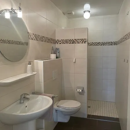 Apartment Twisterhof, Anna, Sustrum